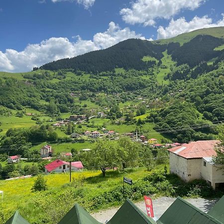 Bizim O'Ra Kueme Evleri & Bungalov Macka Bagian luar foto