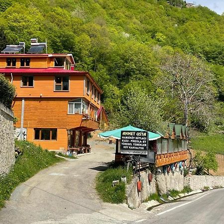 Bizim O'Ra Kueme Evleri & Bungalov Macka Bagian luar foto