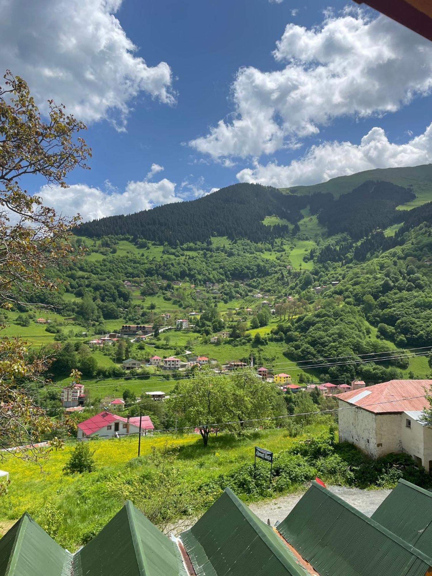 Bizim O'Ra Kueme Evleri & Bungalov Macka Bagian luar foto